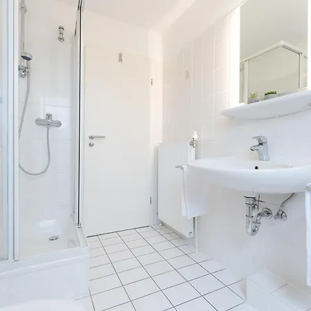 Holiday home Wohnpark Heisterbusch Kellenhueschen *
