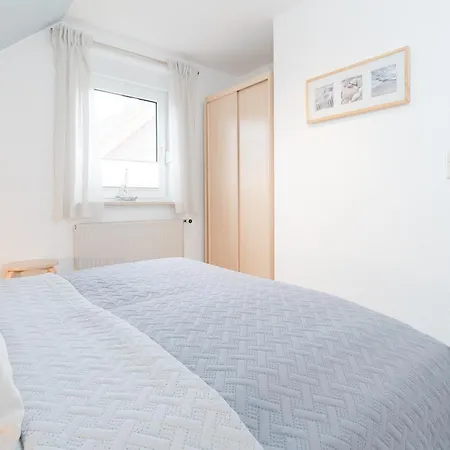 Wohnpark Heisterbusch Kellenhueschen Holiday home Kellenhusen