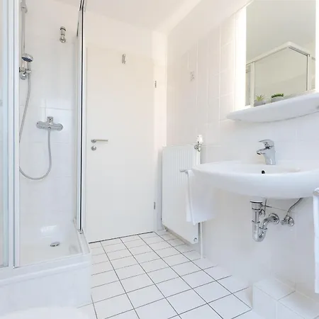 Holiday home Wohnpark Heisterbusch Kellenhueschen *