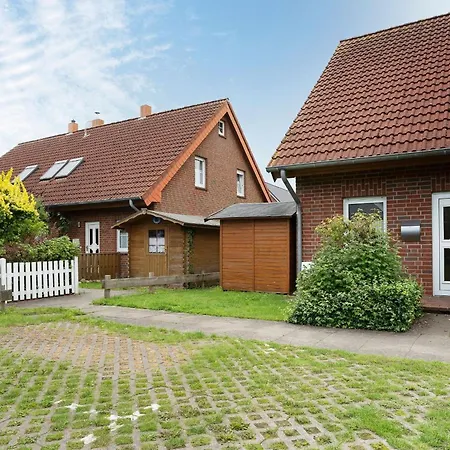 Holiday home Wohnpark Heisterbusch Kellenhueschen